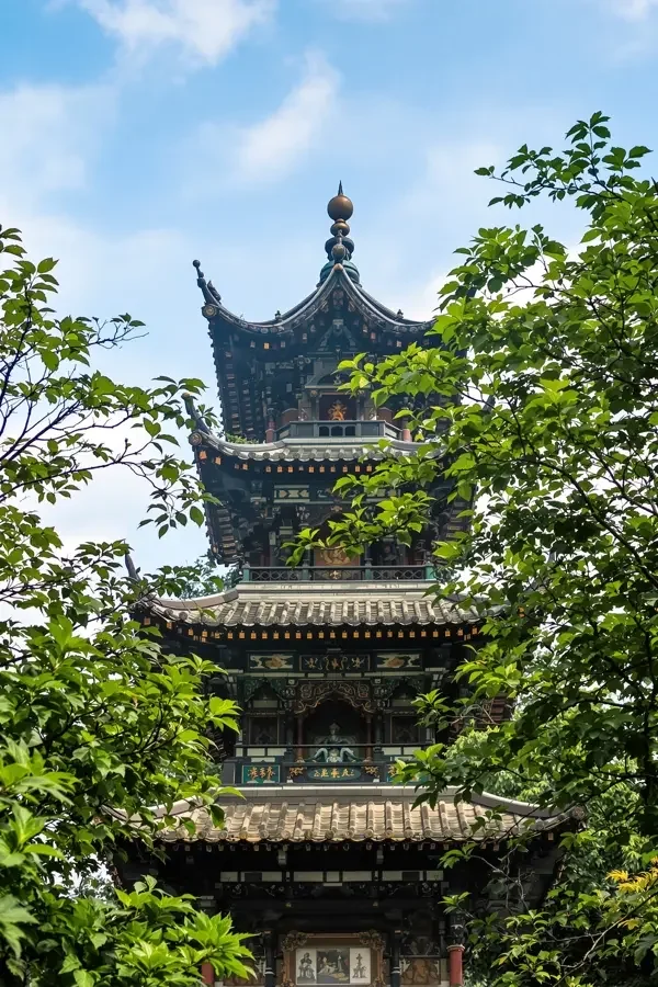 琉璃幻境·启 - 快活影院人气榜第1名封面